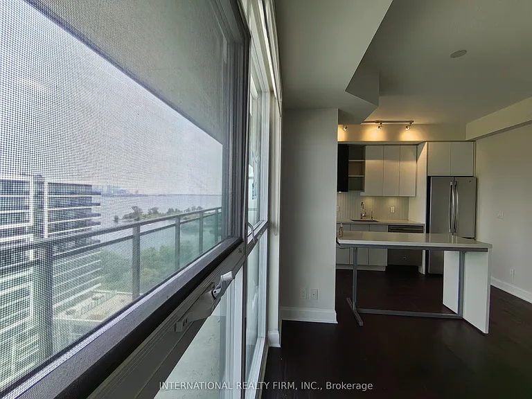 33 Shore Breeze Dr #1608 — Photo 5