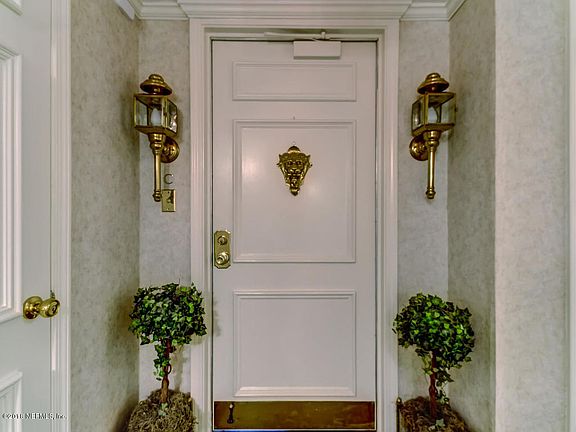 2nd image of 2970 Saint Johns Ave #12C