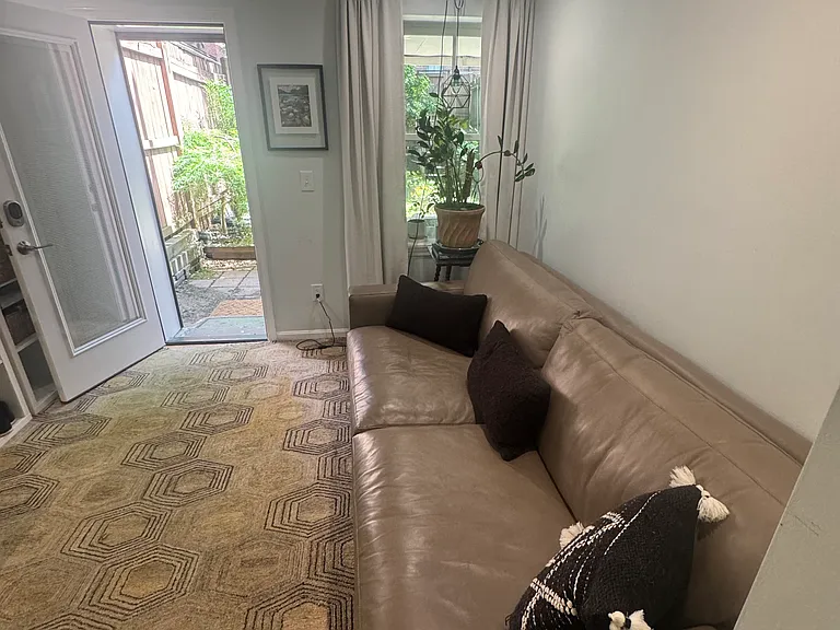100 E Brookline St #1 — Photo 11