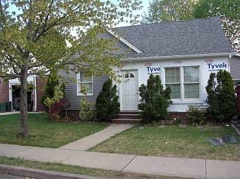 1st image of 8 Park Ave #1X