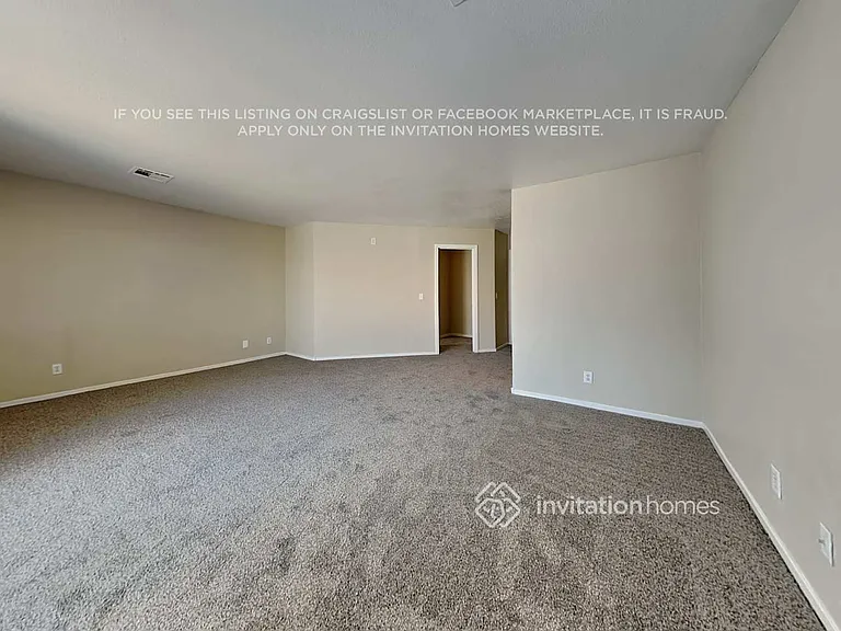 7944 Odysseus Ave — Photo 9