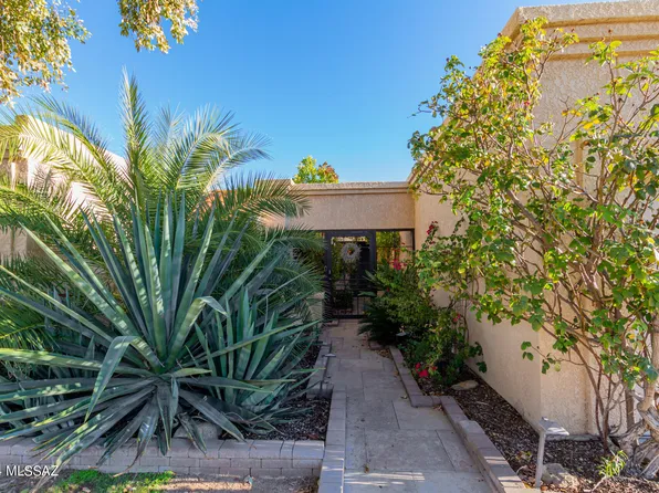 2587 W Old Glory Dr, Tucson, AZ 85741