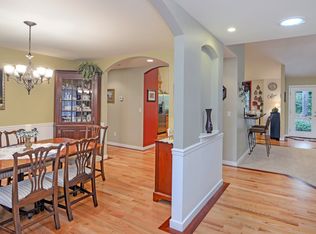 1151 E Old Ranch Rd, Allyn, WA 98524