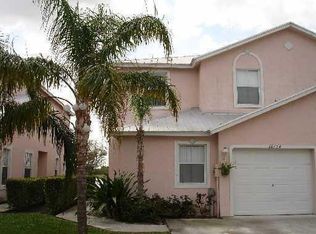 10774 Pelican Dr, Wellington, FL 33414
