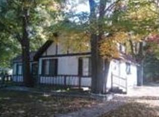 1030 Siesta St, Gladwin, MI 48624
