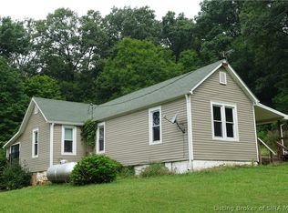 5765 E McCarthy Knob Rd, New Albany, IN 47150