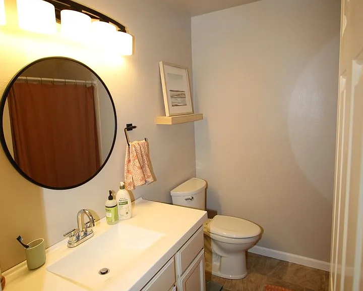 2230 Daybreak Ct — Photo 7