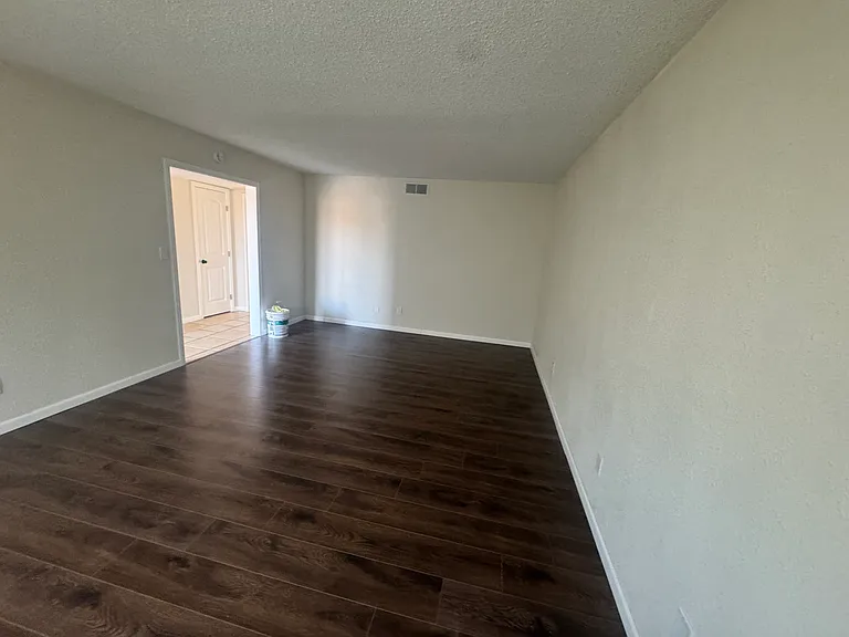 9794 Tangelo Ave — Photo 4