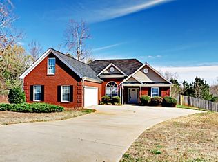 680 Freeman Dr, Covington, GA 30016