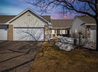 7325 Brittany Ln, Inver Grove Heights, MN 55076