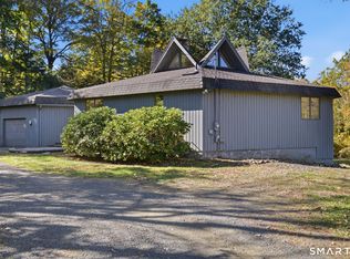 102 Glen St, Berlin, CT 06037