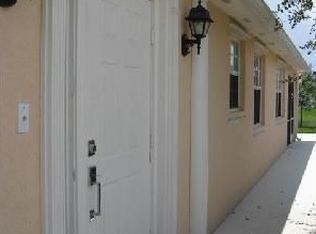 8054 Montserrat Pl, Wellington, FL 33414