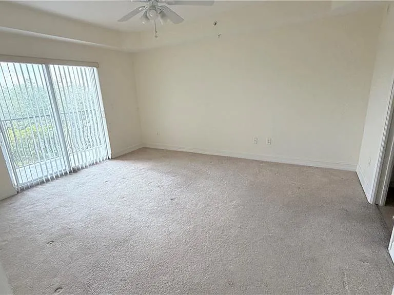1100 Pine Ridge Rd #B403 — Photo 1