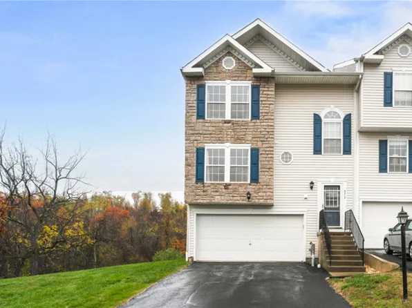 3212 Canterbury Dr, Imperial, PA 15126
