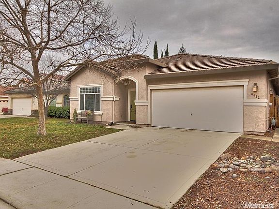 2nd image of 6622 Escallonia Way