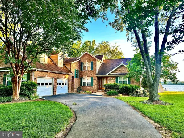 35395 Army Navy Dr, Mechanicsville, MD 20659