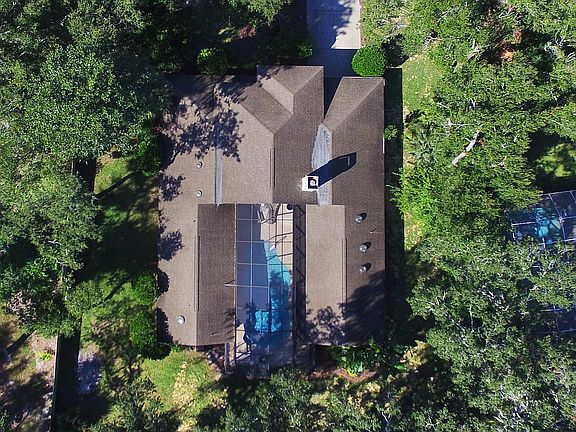 3rd image of 3981 Acoma Dr