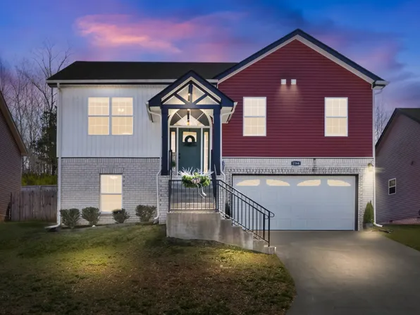 1164 Racker Dr, Clarksville, TN 37043