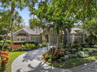 17 NE Lofting Way, Sewalls Pt, FL 34996