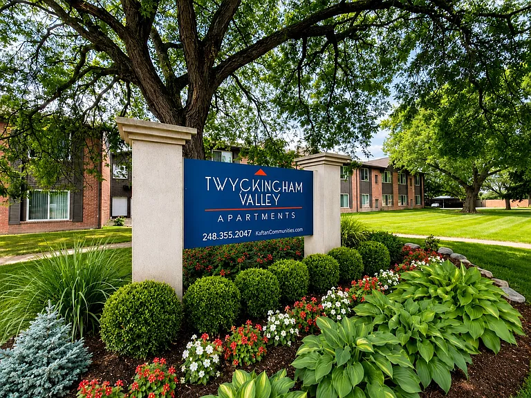 Twyckingham Valley Apartments — Photo 15