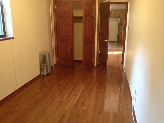 2nd image of 1813 George St #Twl