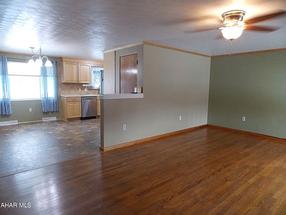 5th image of 1933 Bellmeade Dr