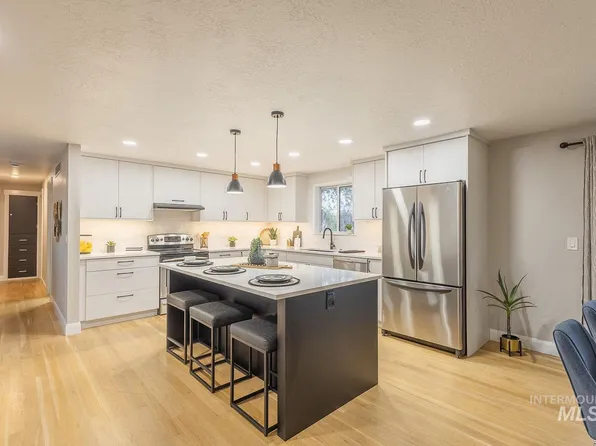 3636 W Forsythia Dr, Boise, ID 83703