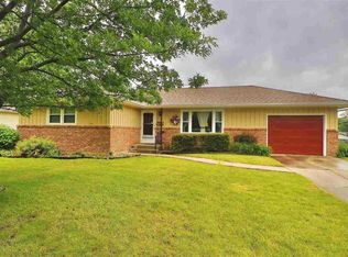 2632 Carmac Rd, Rockford, IL 61101