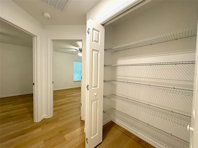1017 Carnegie Dr — Photo 9