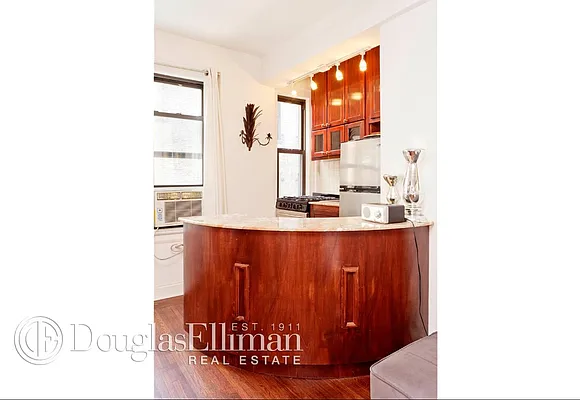 Rented by Douglas Elliman | media 3