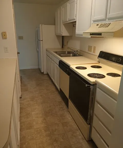 3117 Darden Rd #F — Photo 11