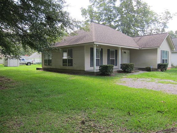 Front Exterior 4