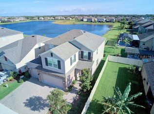 10130 Celtic Ash Dr, Ruskin, FL 33573