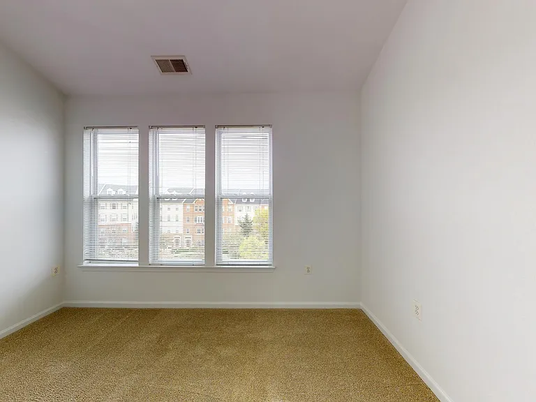 Sullivan Place — Photo 177