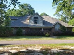 5060 S Lake Trl, Marianna, FL 32446