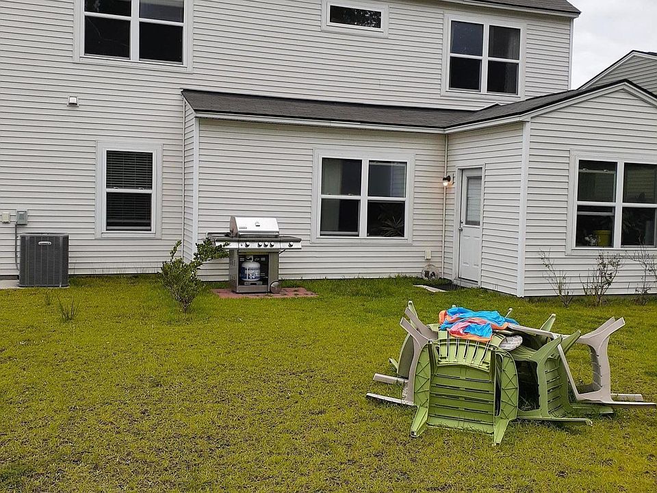 2nd image of 1768 Grovehurst Dr