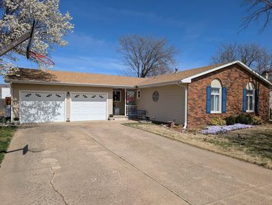815 Mike Dr, Salina, KS, 67401
