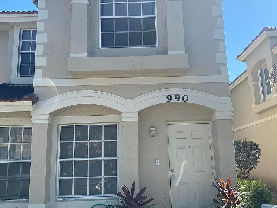 1st image of 990 Summit Lake Drive