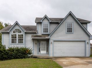10201 E 220th St, Peculiar, MO 64078