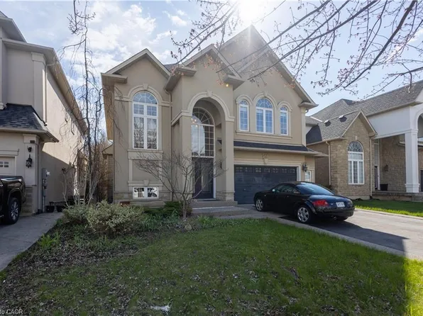 216 Diiorio Cir, Hamilton, ON L9K 1T1