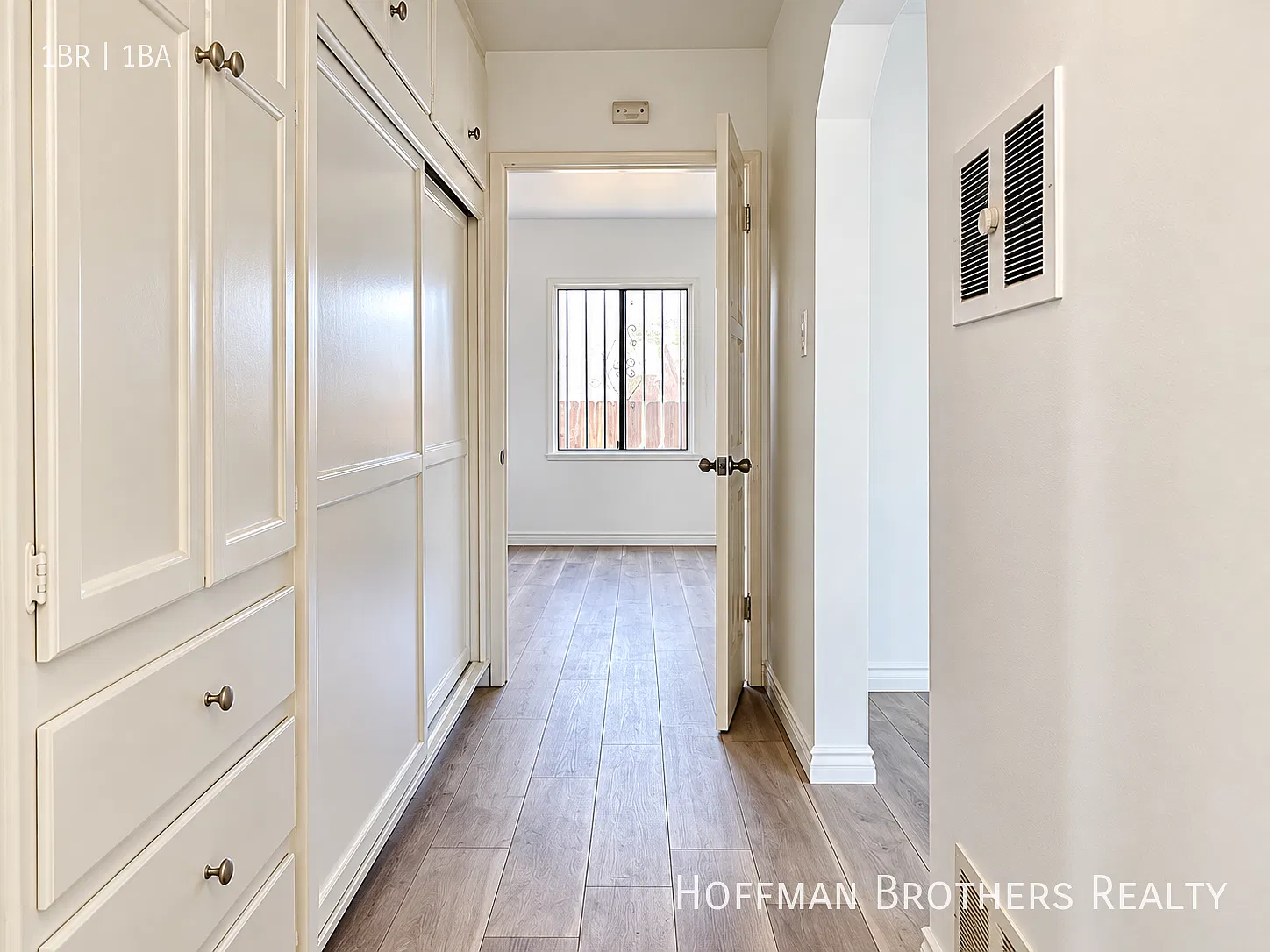 *Move-In Special*Updated One-Bedroom with Spacious Living Room, Laundry Facility & Included Water... — Photo 4