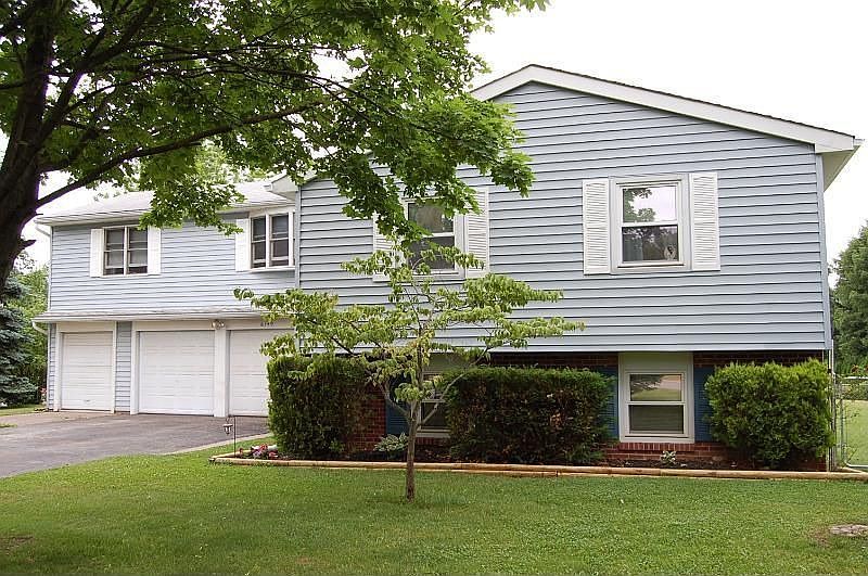 1st image of 6149 Doe Haven Dr