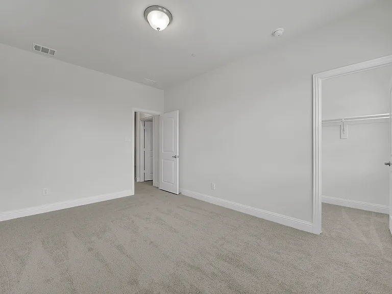 7929 Bayside Dr — Photo 31