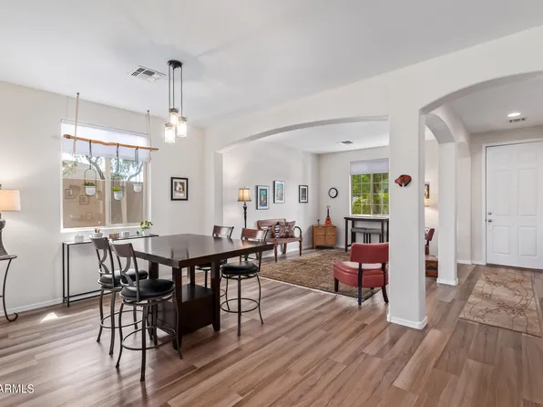 9262 W HEDGE HOG Place, Peoria, AZ 85383