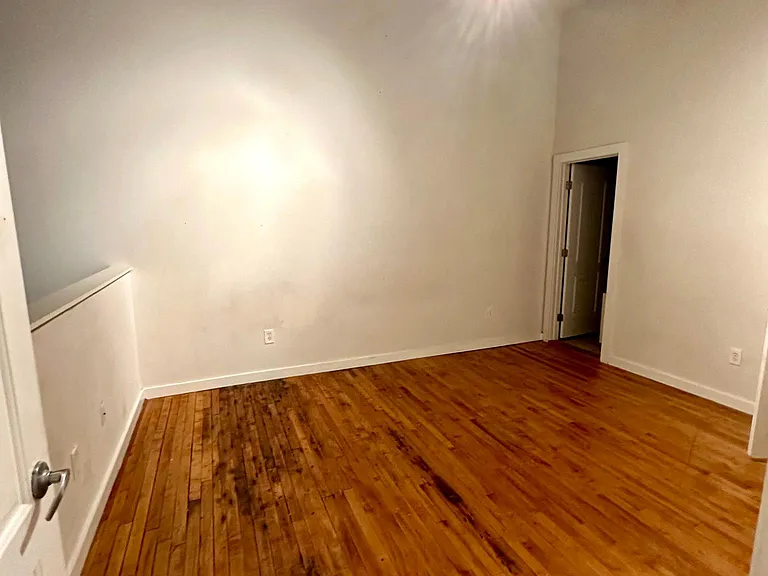 1123 Broadway #C — Photo 7