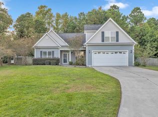 49 Amber Ct, Hampstead, NC 28443