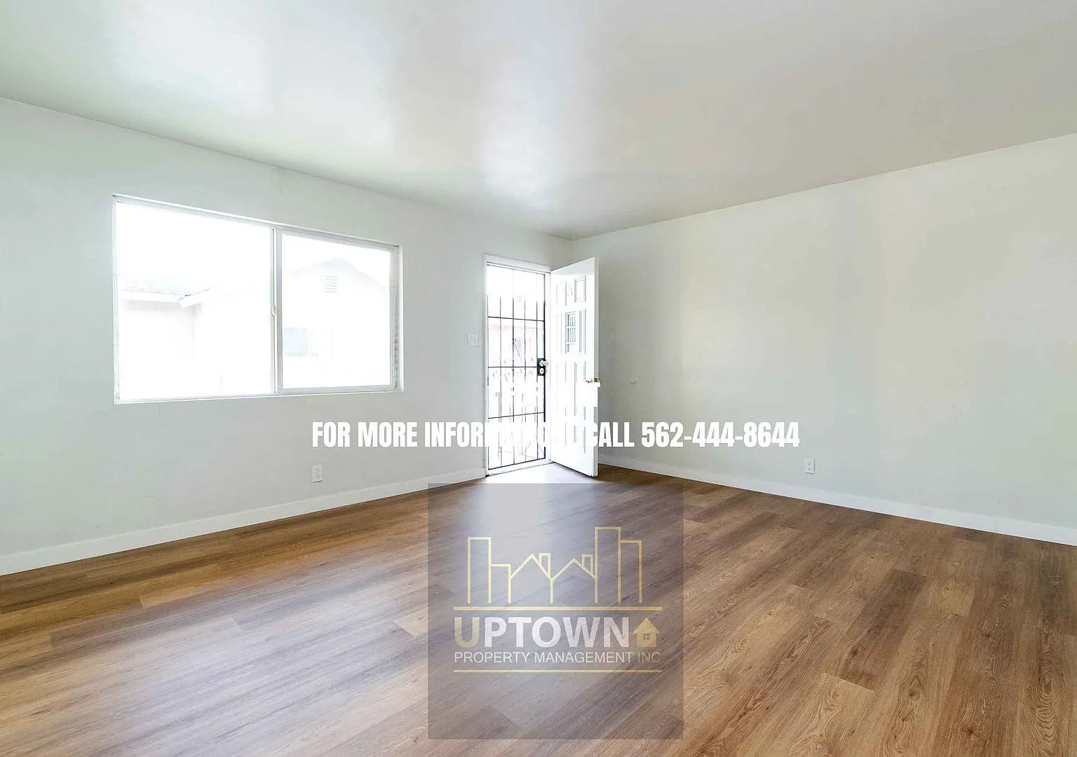 Apartment - 2 Bedrooms / 1 Bath - South Gate — Photo 1
