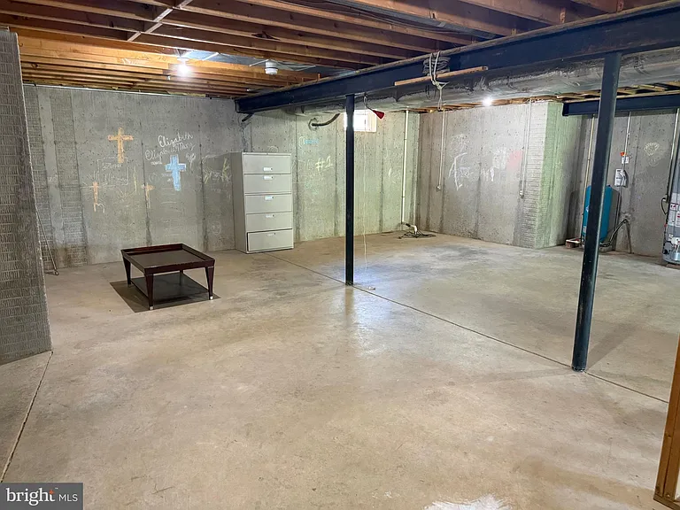 39 N Friendship Ct — Photo 31