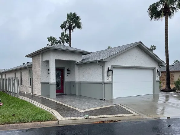 29 Laguna Ln, Brownsville, TX 78526