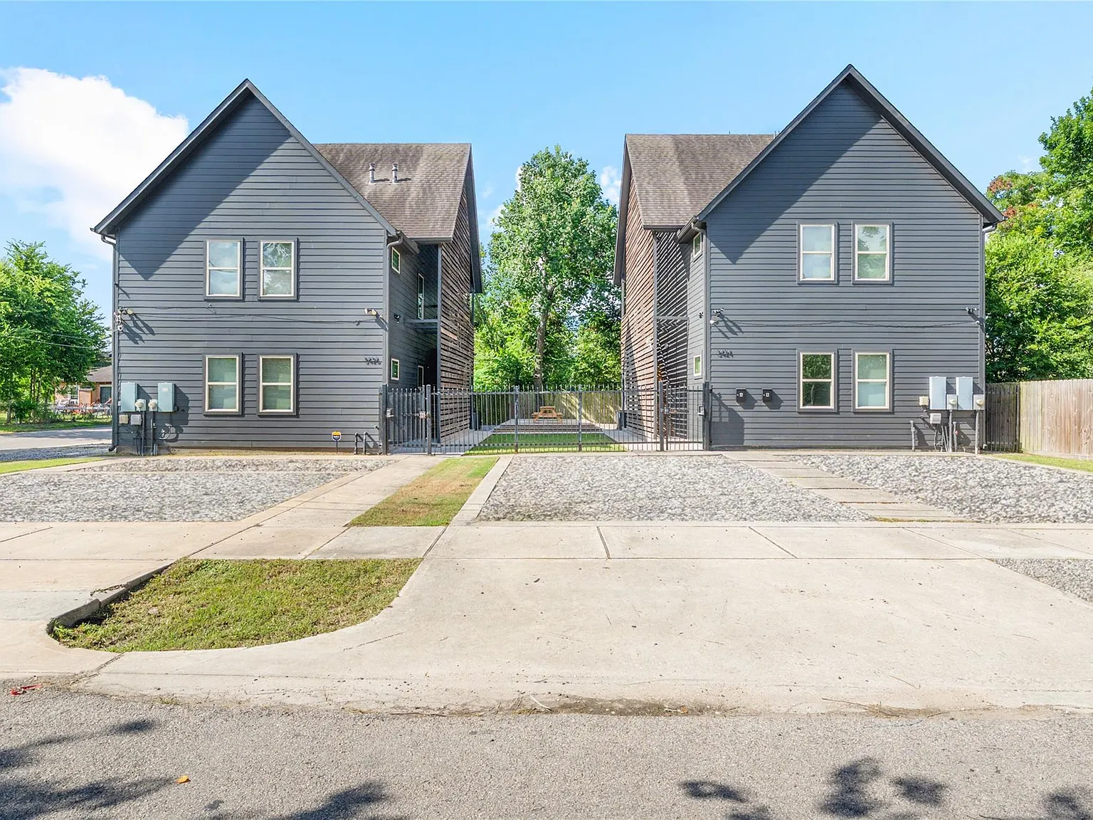 4 bed, 4.0 bath, 1500 sqft, $950 — Photo 3